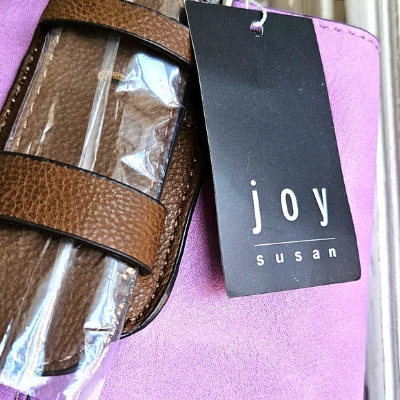 💜 Vegan Leather Classic Hobo Bag in Vibrant Purple - Picture 5 of 16